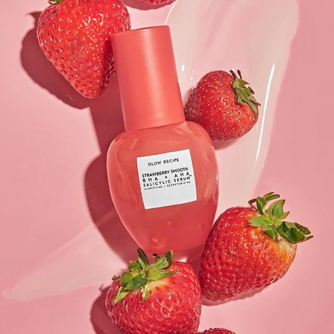 GLOW RECIPE Strawberry Smooth BHA + AHA Salicylic Serum Desktop