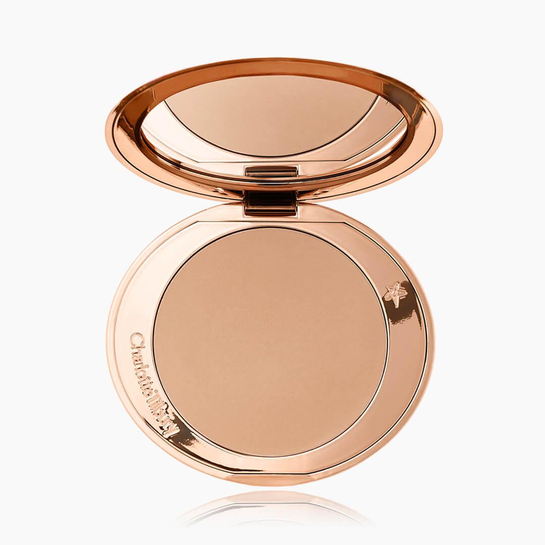 CHARLOTTE TILBURY Airbrush Bronzer in Fair Desktop
