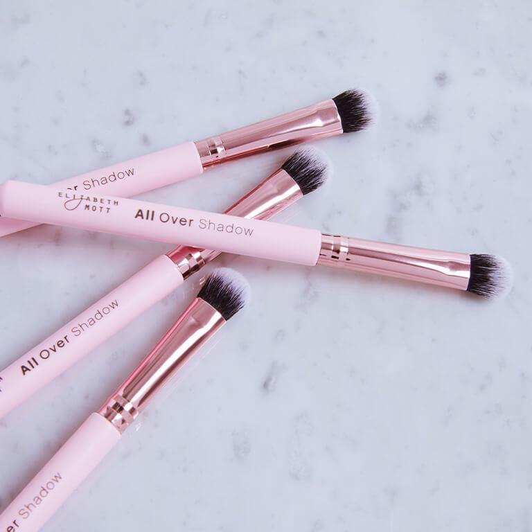 109_Best_Eyeshadow_Brushes_Header_Banner_Mobile Mobile