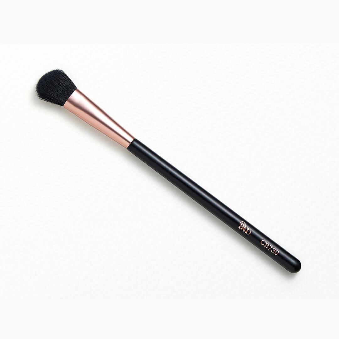 BYOD (BE YOUR OWN DESIRE) Concealer Brush Mobile