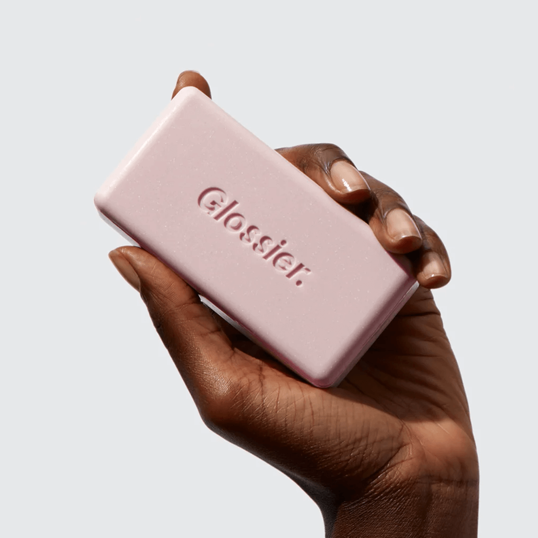 GLOSSIER Body Hero Exfoliating Bar Desktop