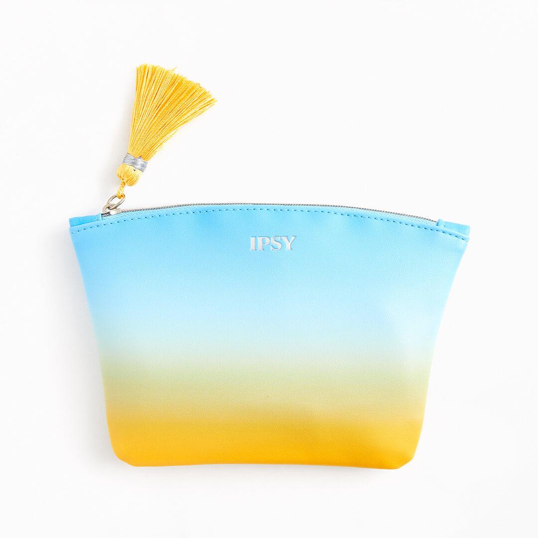 An image of the May 2020 Glam Bag Plus. Mobile