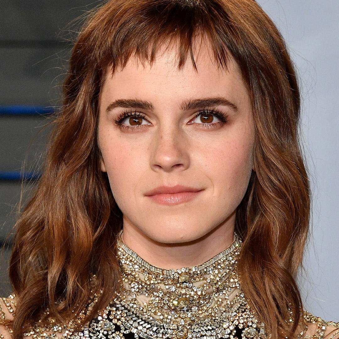 A photo of Emma Watson with a jagged edge fringe Mobile