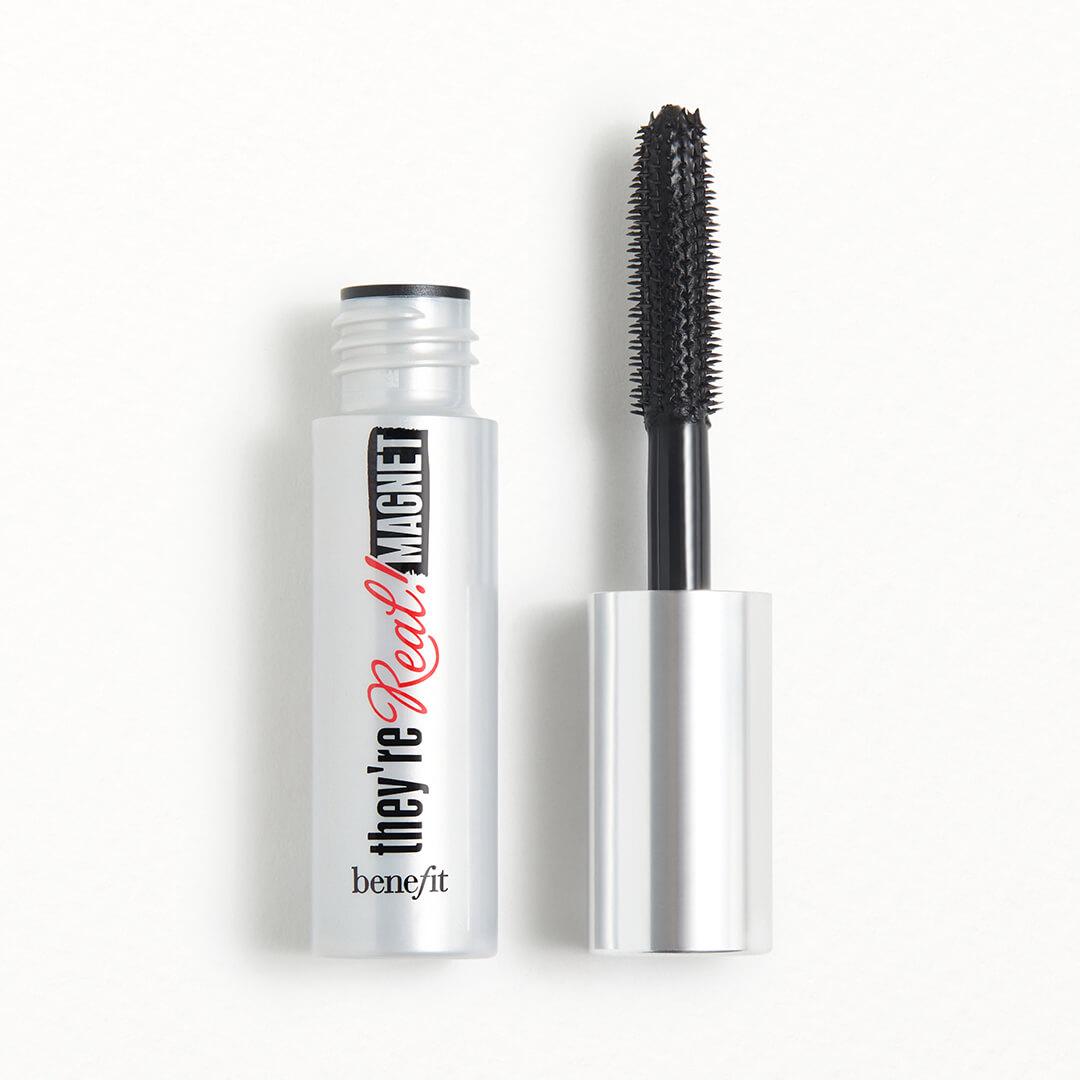 BENEFIT COSMETICS They’re Real Magnet Mascara Mobile