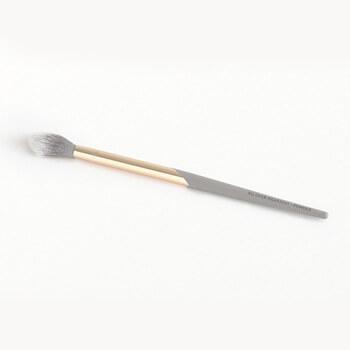 COMPLEX CULTURE All Over Highlight • Powder Brush Mobile