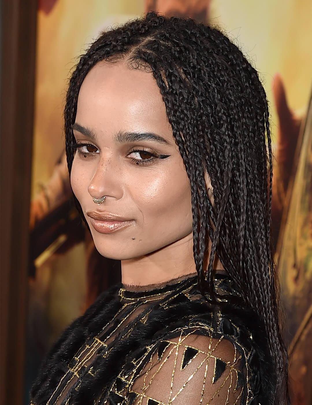 A photo of Zoe Kravitz with long black micro braids Desktop